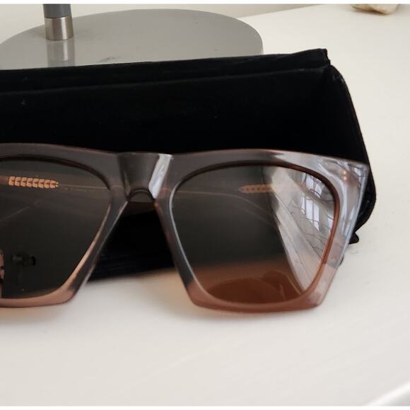 NWB Prive Revaux x Ashley Benson "Victoria" sunglasses - Picture 15 of 15